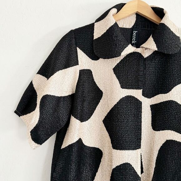 Berek Artistic Textured Abstract Pebbles Jacket Cardigan Cream Black M Like New - Picture 7 of 14